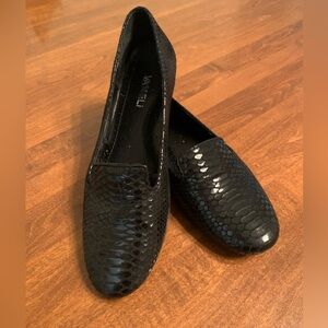 Vaneli Black Women’s Flats